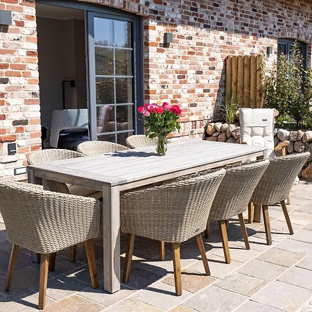 Reethuis-am-dorfteich-ferienhaus-stephanie-02